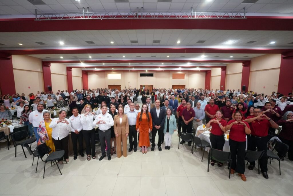 Carmen Lilia Canturosas invierte $850 millones en educación