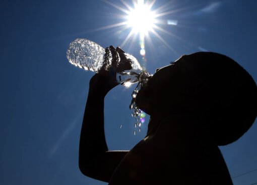 Recomiendan medidas ante calor extremo en zona sur