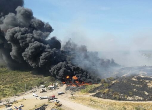 Mantienen intenso operativo por incendio en relleno sanitario de Ciudad Victoria