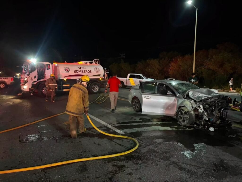 Muere mujer y cinco personas quedan heridas tras choque en la Victoria-Monterrey