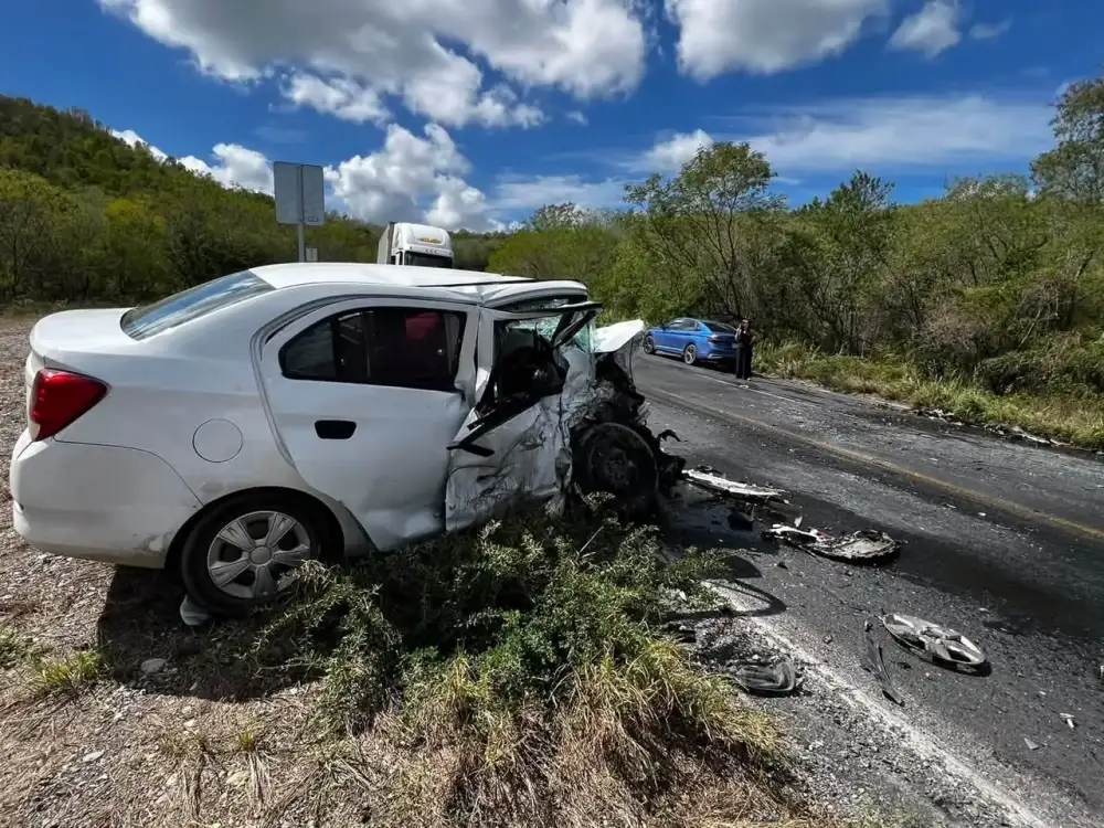 Choque en la Cuesta del Salero deja madre e hija sin vida